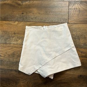 LUCY IN THE SKY SKORT